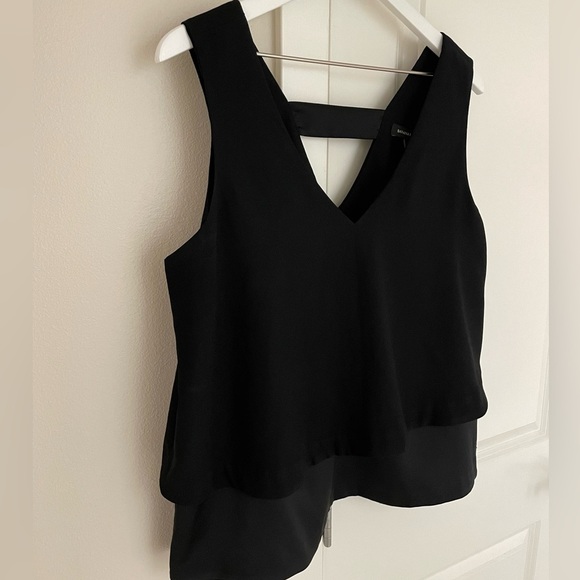 Banana Republic Tier Double V-Neck Sleeveless Blouse Top, Black Mixed Media LP - Picture 2 of 6
